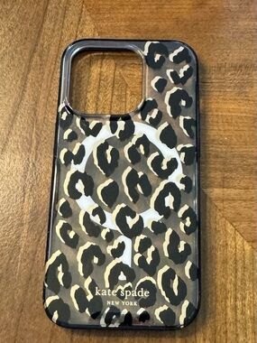 kate spade Leopard iPhone 15 Pro Case - Brown, Black, Gold